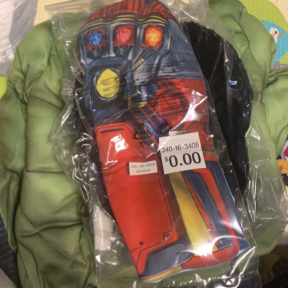 Avengers End Game Hulk Muscle Chest Child Halloween Costume With Bonus Gauntlet - Picture 3 of 5